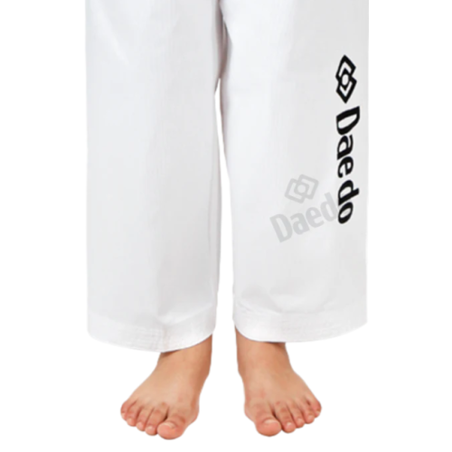 Dobok "Seoul" met zwarte kraag