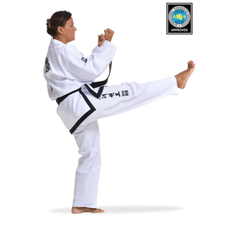 CEINTURE NOIRE DOBOK APPROUVÉE ITF (CÔTELÉE)